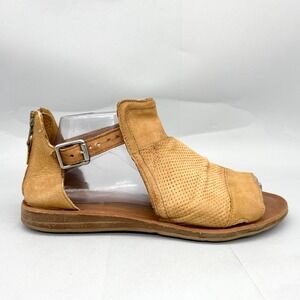 Miz Mooz Womens 40 9 Wide Fiona Tan Leather Perforated Gladiator Sandals Boho
